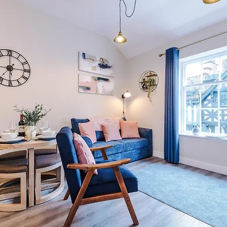 New! 4 X Stunning City Centre Apartments In Chester By 53 Degrees Property, Ideal For Individuals, Couples Or Business Groups! Exterior photo
