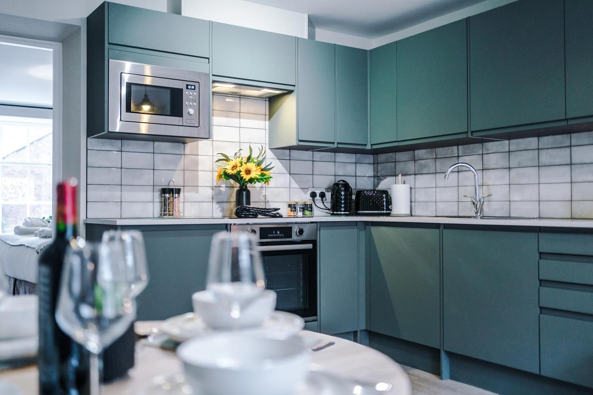 Apartment New! 4 X Stunning Centre In By 53 Degrees Property, Ideal For Individuals, Couples Or Business Groups! Chester