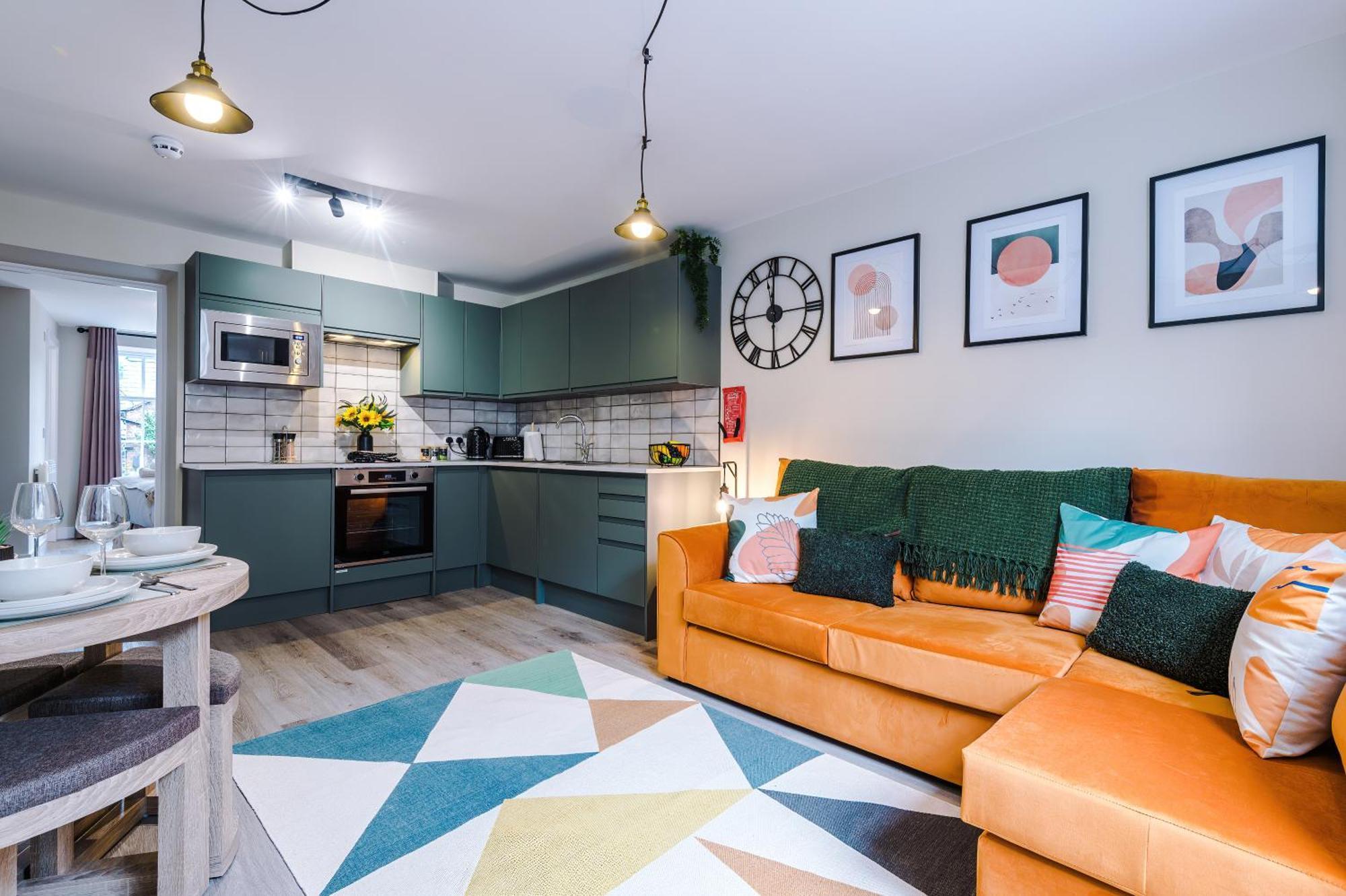 Apartment New! 4 X Stunning Centre In By 53 Degrees Property, Ideal For Individuals, Couples Or Business Groups! Chester
